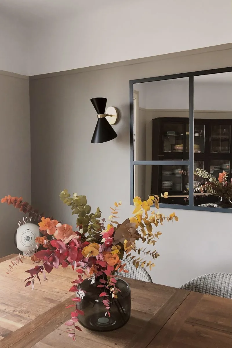 Séjour dynamique et chaleureux appartement Art déco Paris 75009 - Nathalie Simonneau