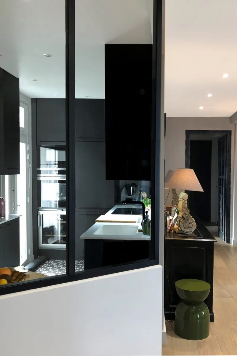 Cuisine fonctionnelle et lumineuse Paris 9ème - Nathalie Simonneau architecte intérieur