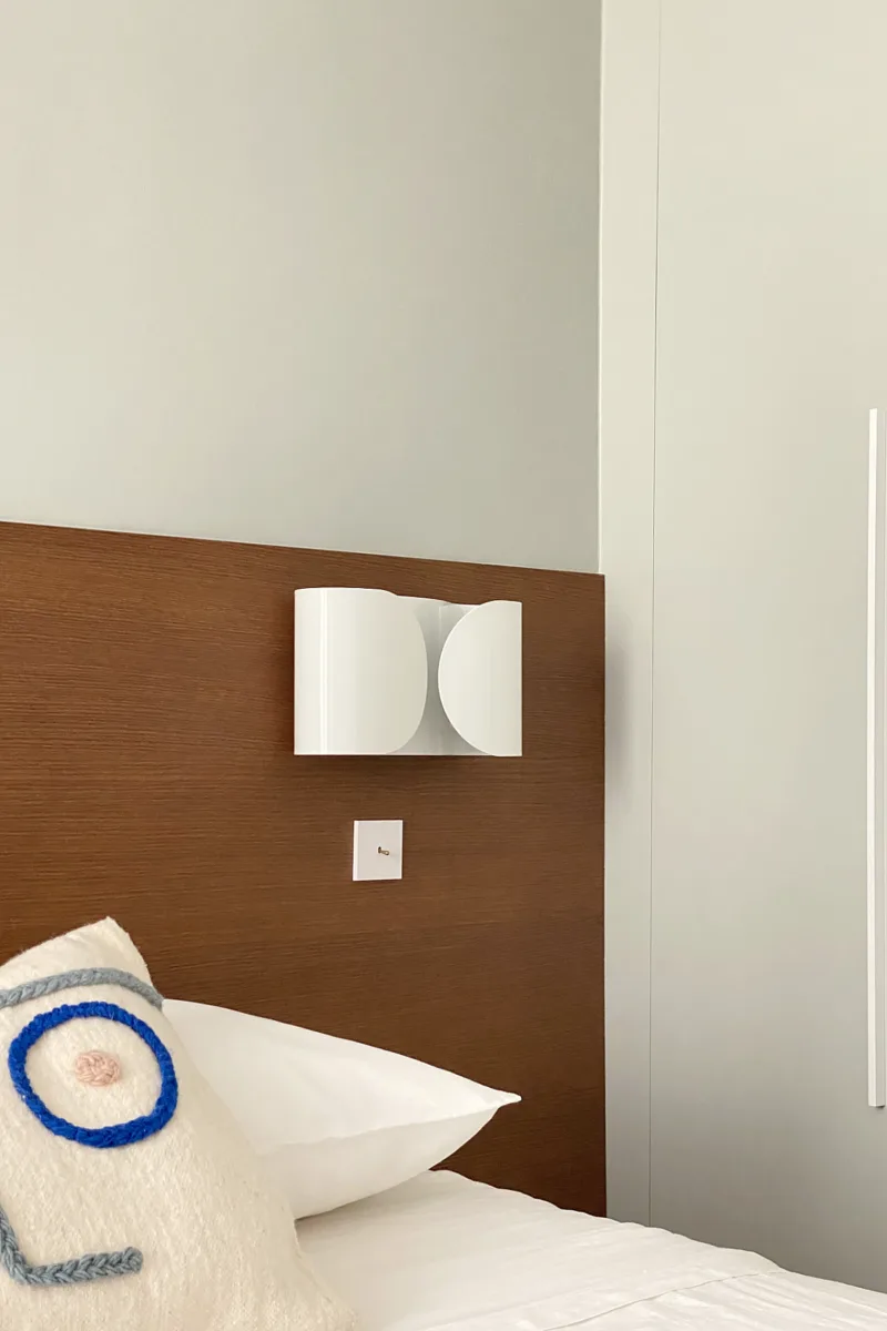 Tête de lit sur mesure, couleur Farrow&Ball Applique murale, Foglio Décoration intérieure Paris 75009